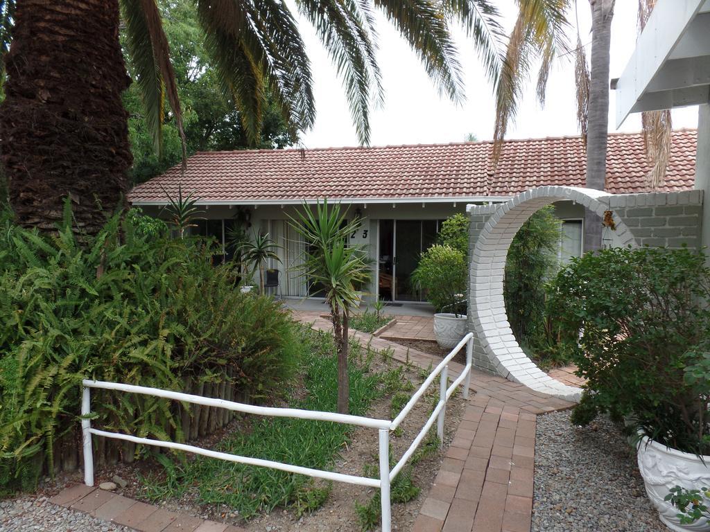 Old Umtali Guest House Johannesburg Luaran gambar